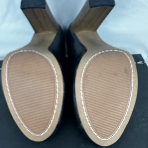 Steven by Steve Madden "Conee Black Leather" Block Heel Pumps size in 8.5m - Picture 5 of 7